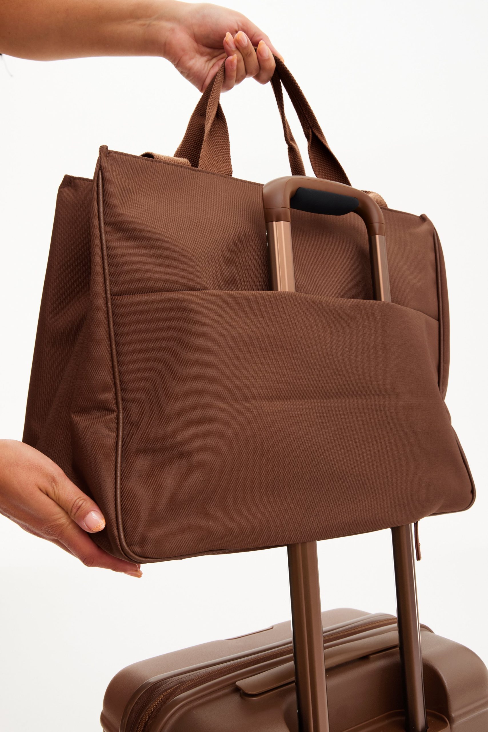 The East To West Tote in Maple - Image 10