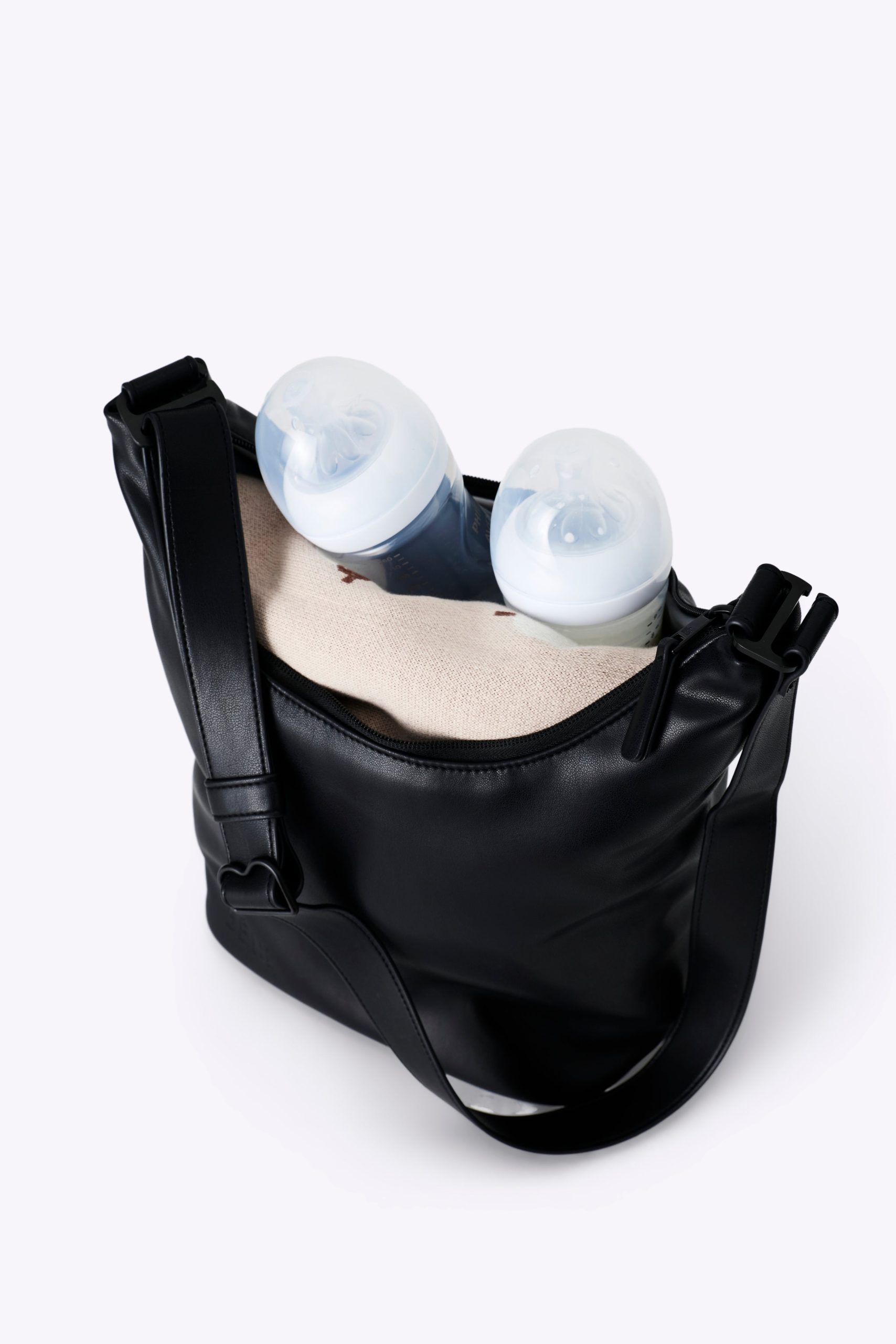The Bottle Cooler in Black - Image 3