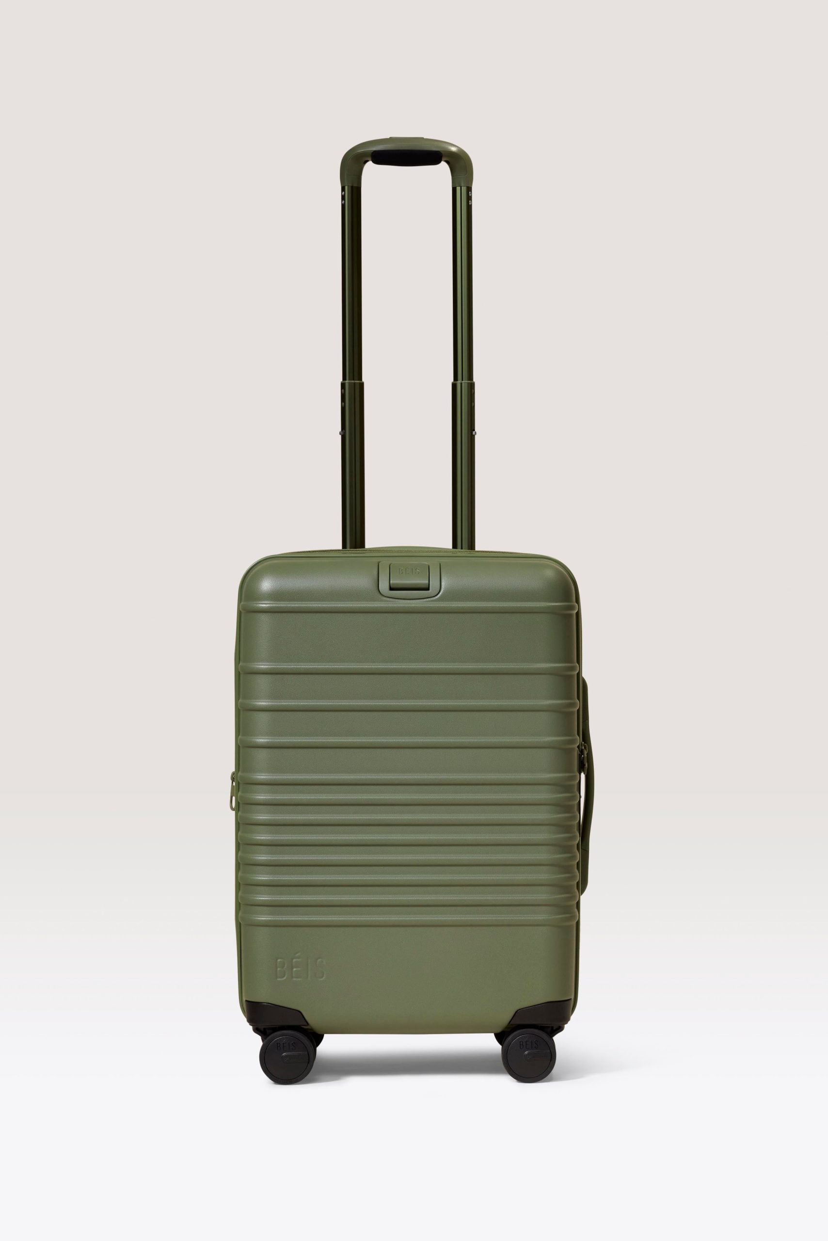 The Medium Luggage Starter Set - Image 3