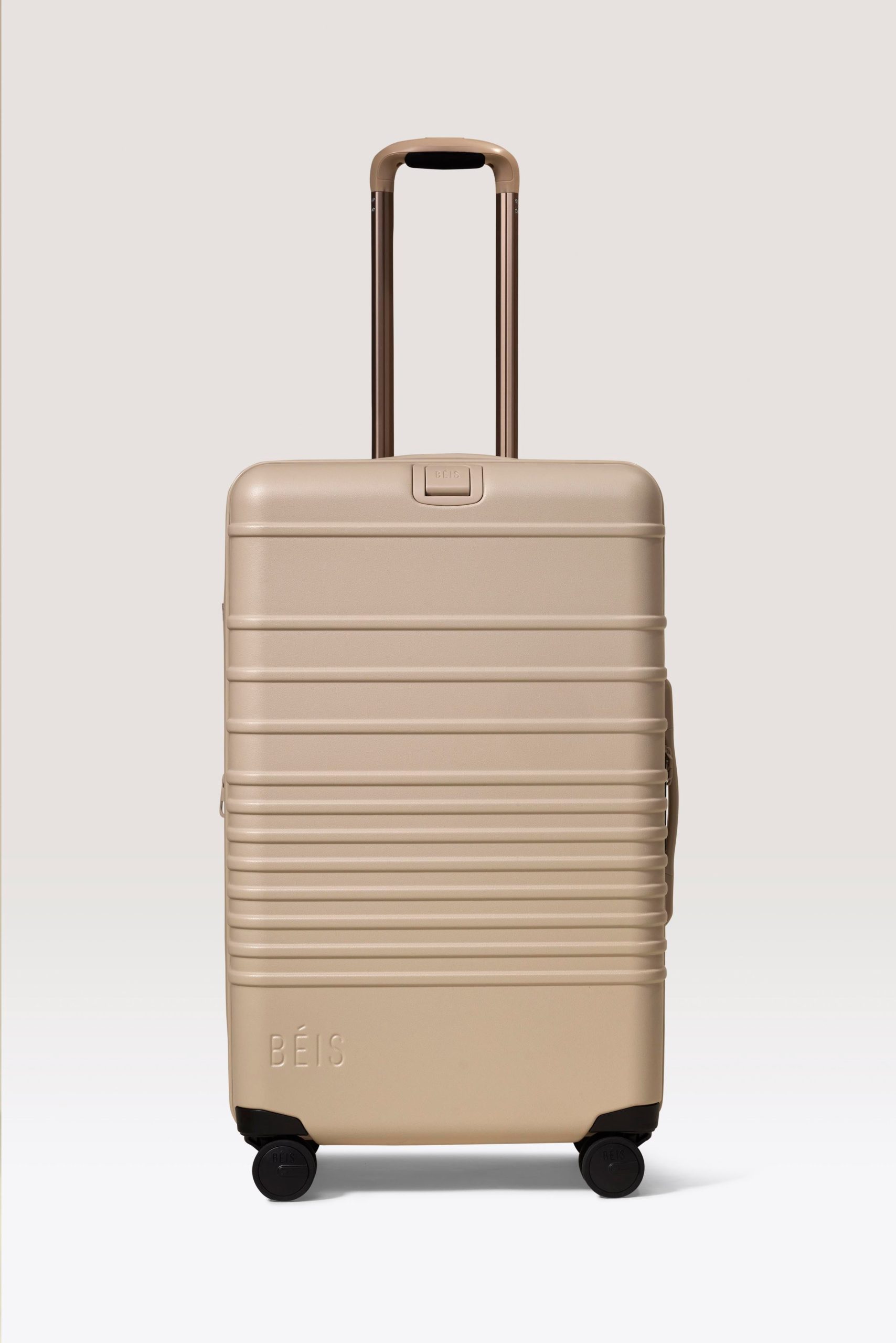The Medium Luggage Starter Set - Image 2