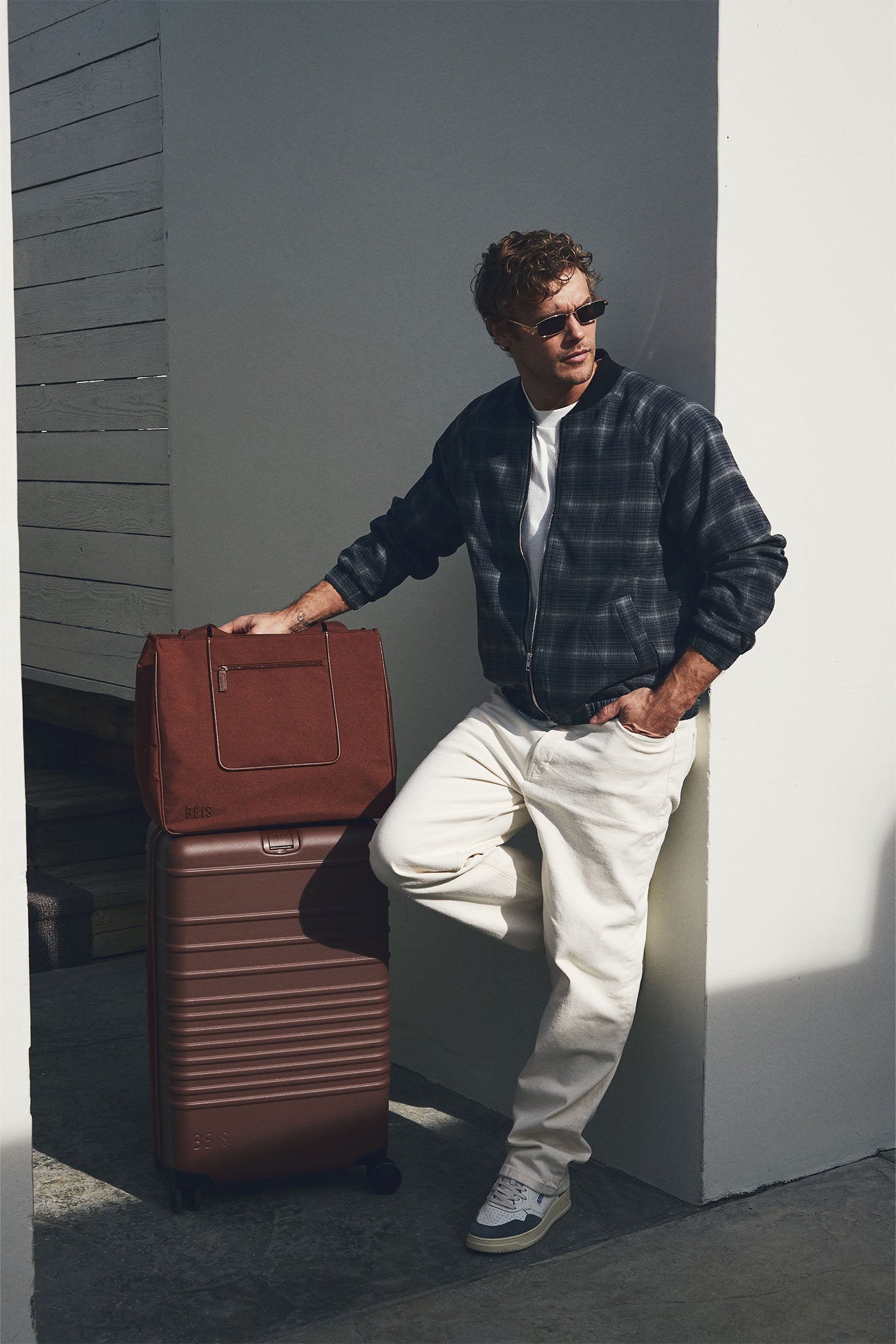 The East To West Tote in Maple - Image 15