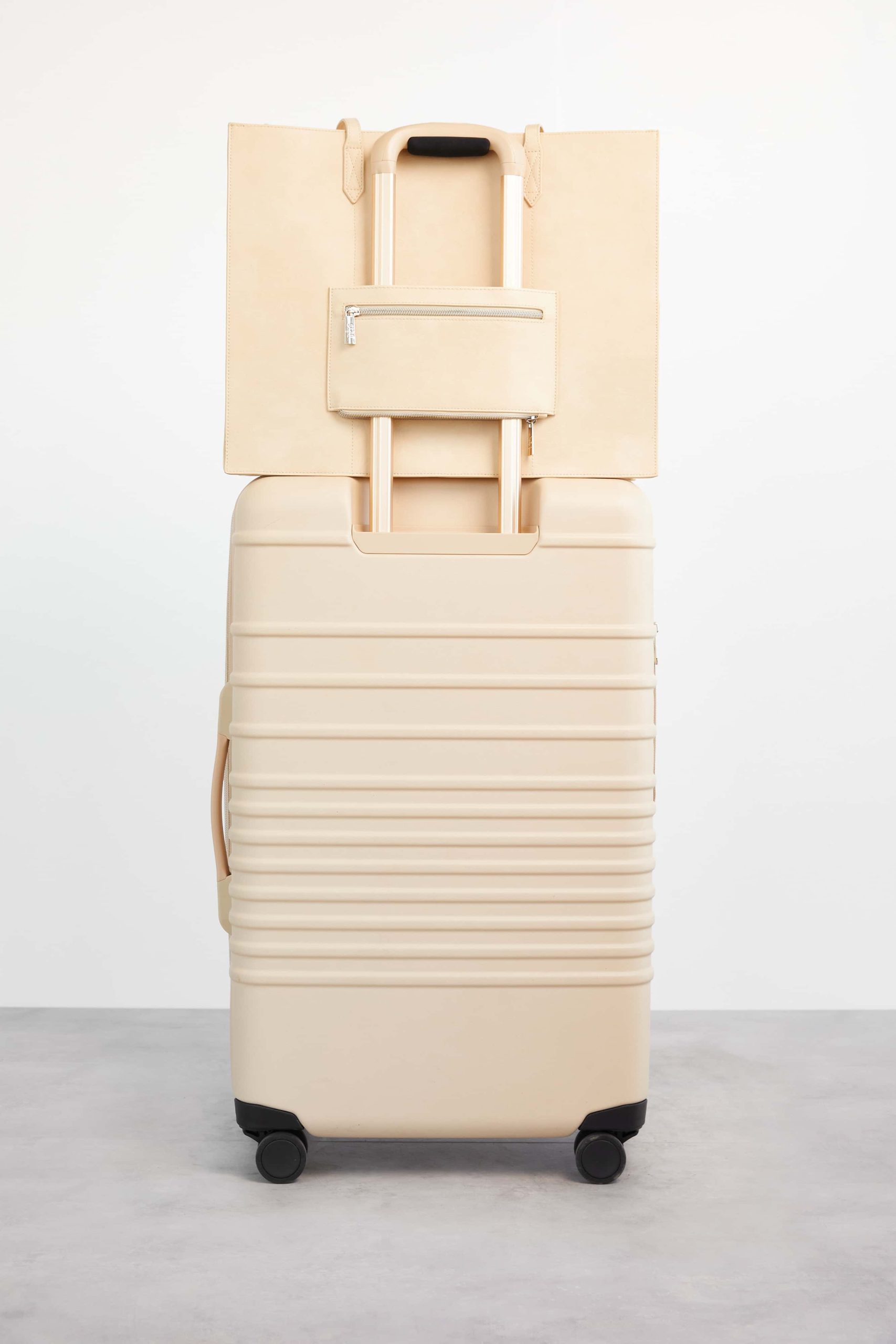 The Large Work Tote in Beige - Image 6